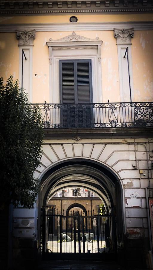 Palazzo Capece Apartment Caivano Luaran gambar